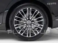 2025 Mercedes Benz S-Class