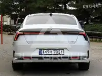 2025 KIA K8