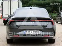 2025 KIA K8