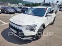 2025 KIA Niro