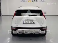 2025 KIA Niro