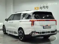 2025 KIA Carnival