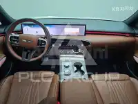 2025 Genesis GV70