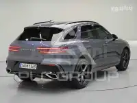 2025 Genesis GV70