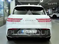 2025 Genesis GV70