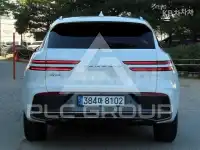 2025 Genesis GV70