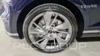 2025 Genesis GV70