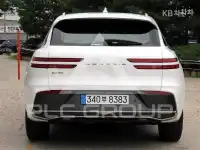 2025 Genesis GV70