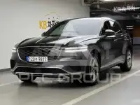 2025 Genesis GV70