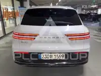 2025 Genesis GV70