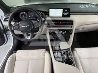 2025 Genesis G70