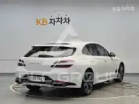 2025 Genesis G70