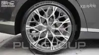 2025 Genesis G90