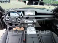 2025 Genesis G90