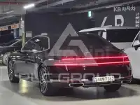 2025 Genesis G90