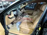 2025 Genesis G90