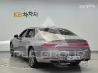 2025 Genesis G90