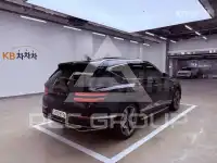 2025 Genesis GV80