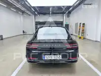 2025 Genesis G80