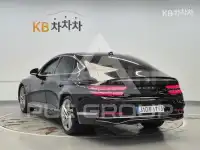 2025 Genesis G80