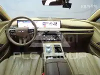 2025 Genesis G80