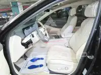 2025 Genesis G80