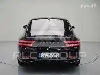 2025 Genesis G80