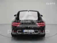 2025 Genesis G80