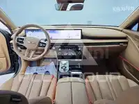 2025 Genesis G80