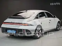 2025 Hyundai Ioniq