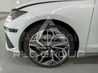 2025 Hyundai Ioniq