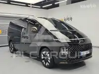 2025 Hyundai Staria