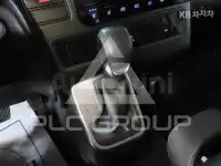 2025 Hyundai Staria