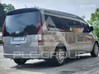 2025 Hyundai Staria