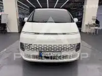2025 Hyundai Staria
