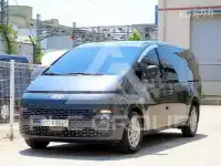 2025 Hyundai Staria