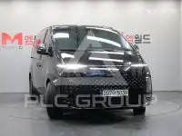 2025 Hyundai Staria