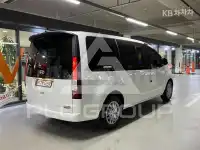 2025 Hyundai Staria