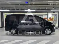 2025 Hyundai Staria