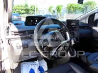 2025 Hyundai Staria
