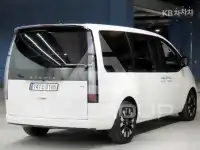 2025 Hyundai Staria
