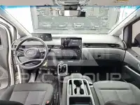 2025 Hyundai Staria
