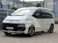 2025 Hyundai Staria