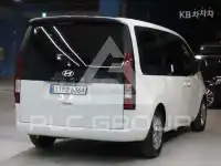 2025 Hyundai Staria