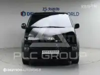 2025 Hyundai Staria