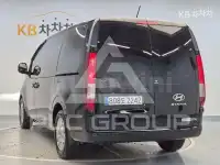 2025 Hyundai Staria