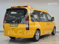 2025 Hyundai Staria