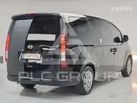 2025 Hyundai Staria