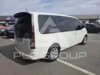 2025 Hyundai Staria