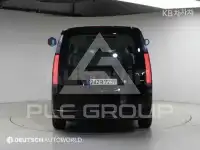 2025 Hyundai Staria